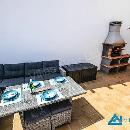 Casa Angelina Vila *